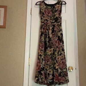 Evan Picone Black and Pink Maxi Dress for Elegant Occasions NWT